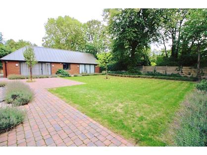 1 Bed Flat, Monkridge, N8