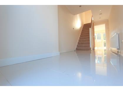 4 Bed Semi-Detached House, Northlands, EN6