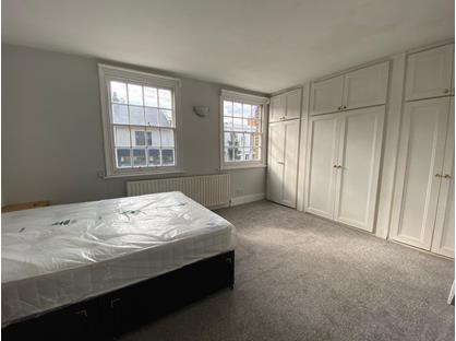 4 Bed Terraced House, Wandsworth Road, SW8