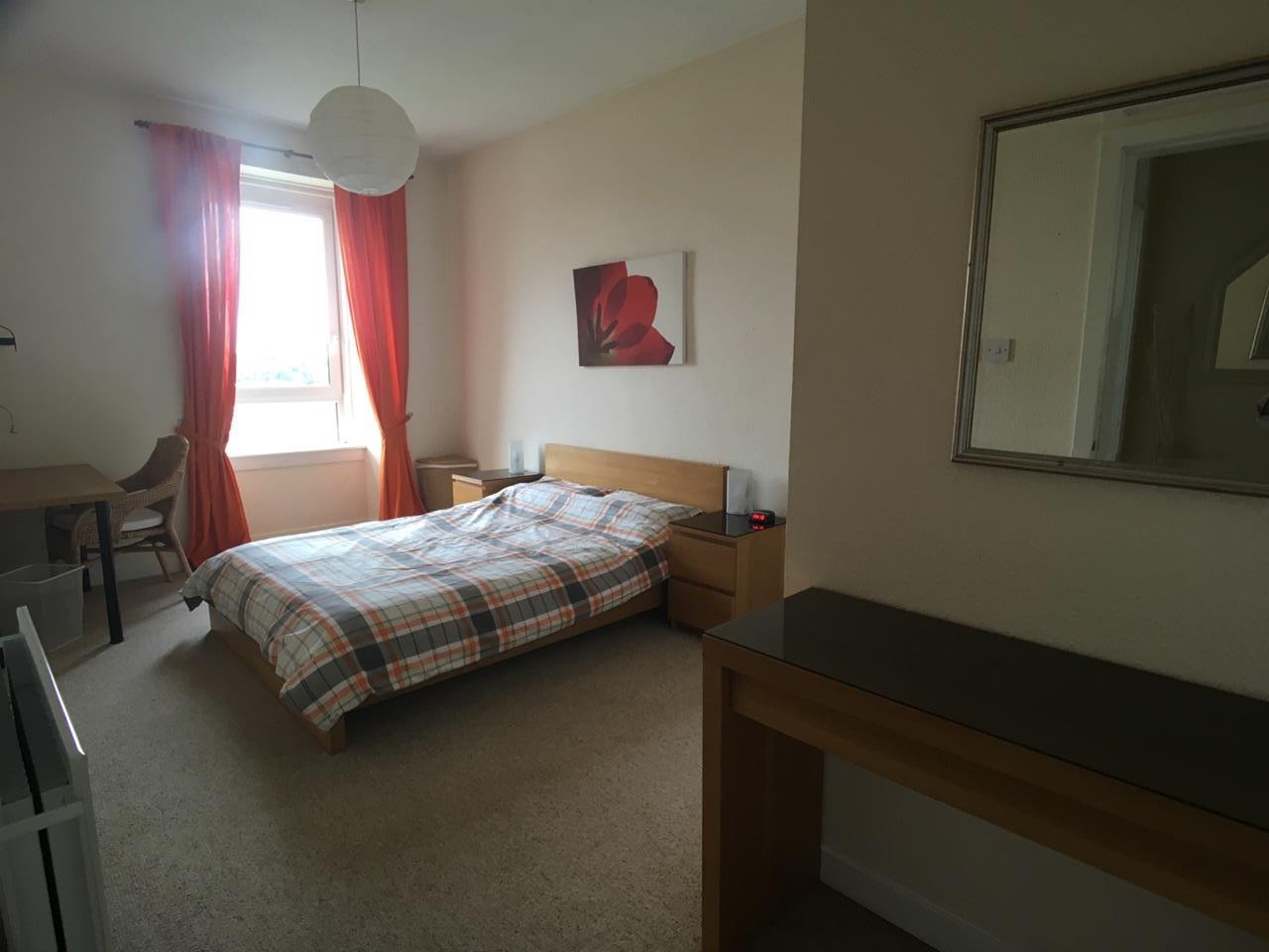 2 Bed Flat, Cardross Street, G31 photo 5