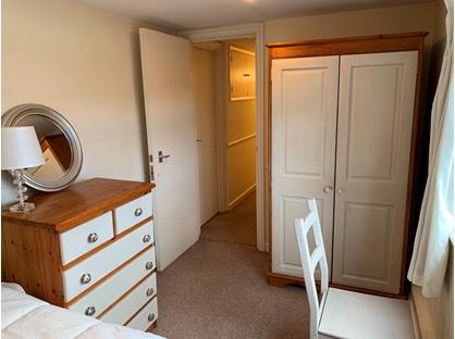 Room in a Shared House, Radbourne Avenue, W5