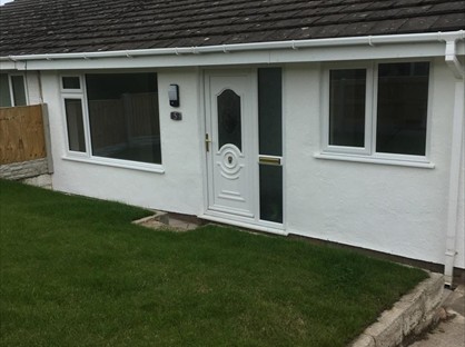 2 Bed Bungalow, Field Close, CH6