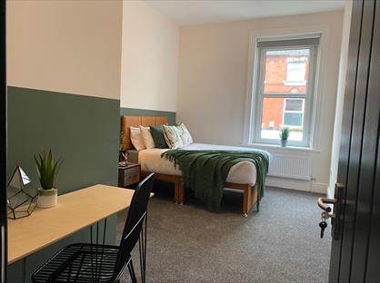 Room in a Shared House, Liscard Road, CH44
