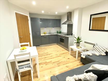 3 Bed Flat, Amisha Court, SE1