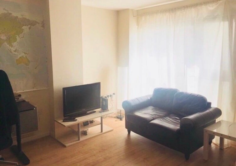 1 Bed Flat, Churchill Way, CF10 photo 4
