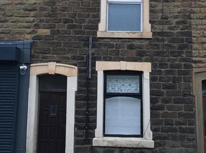 2 Bed Terraced House, Whalley Road, BB5