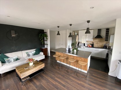 2 bed flat/apartment for rent in 2 Bed Flat, Haggerston Road, E8