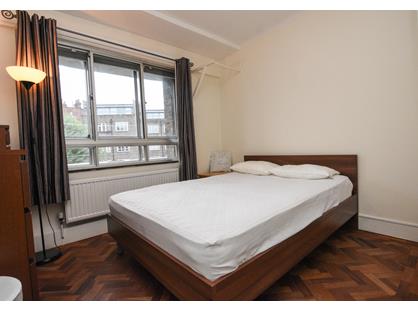 3 Bed Flat, Sidney Boyd Court, NW6