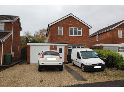 3 Bed Detached House, Brayford Avenue, DY5