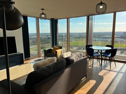 3 Bed Flat, Pearl House, MK9