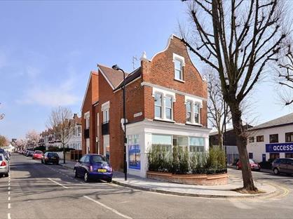 1 Bed Flat, Dutch Gable House, W13