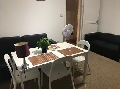 Room in a Shared Flat, Sir Alexander Road, W3