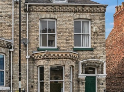 3 Bed Terraced House, Upper Price Street, YO23