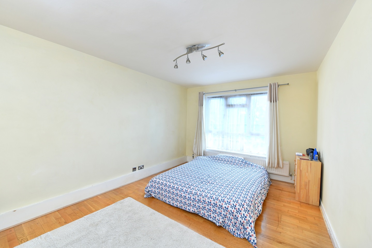 Wembley 1 Bed Flat, Dagmar Avenue, HA9 To Rent Now for £1,200.00 p/m