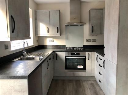 2 Bed Semi-Detached House, Hazelwell Avenue, DE14