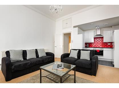 2 Bed Flat, Hammersmith Grove, W6