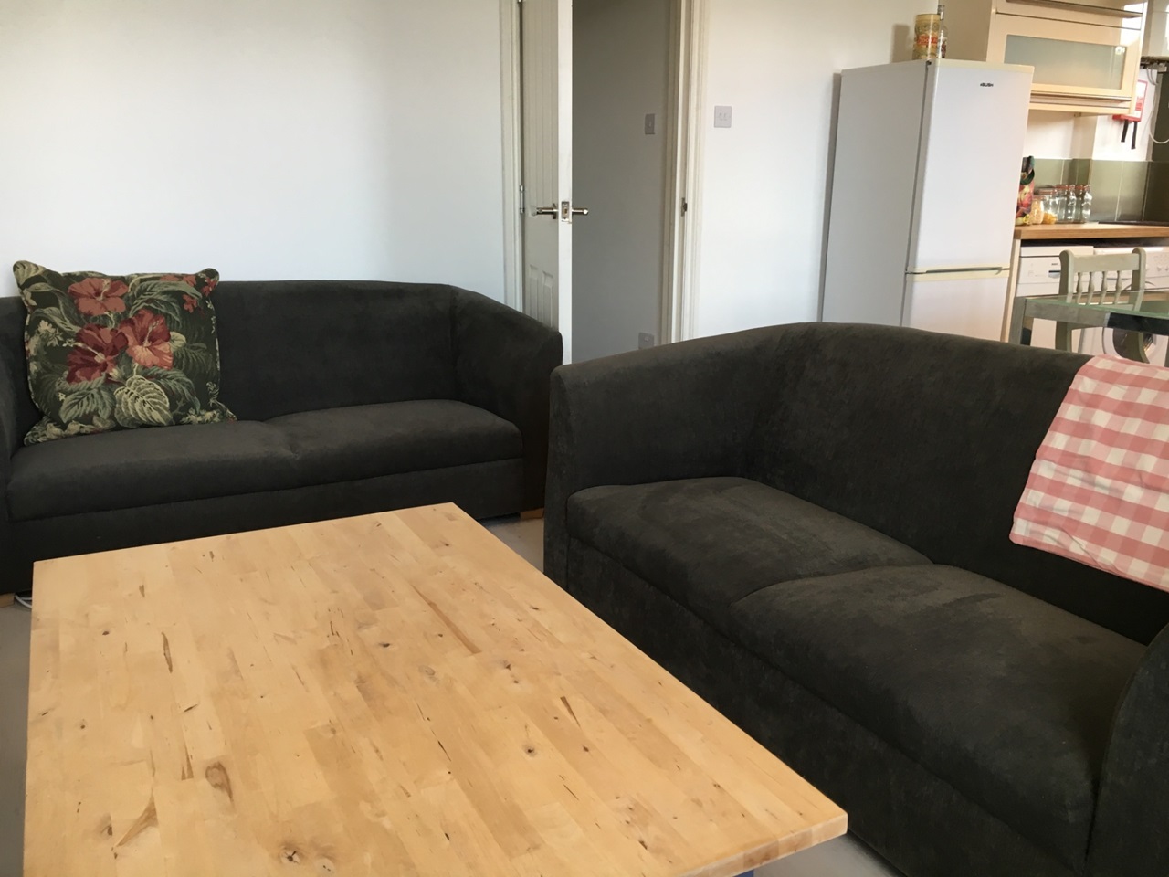 Cardiff 2 Bed Flat, Coldstream Terrace, CF11 To Rent Now for £1,200