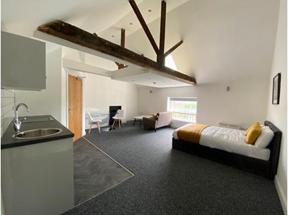 Studio Flat, The Square, DN22