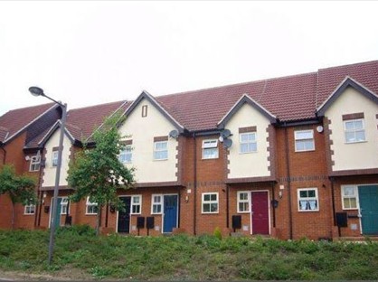 3 Bed Terraced House, Levens Hall Drive, MK4