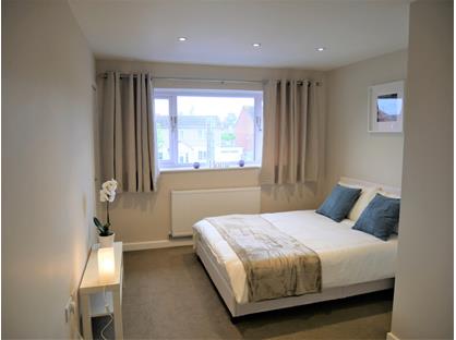 Room in a Shared House, Swindon Road, SN3