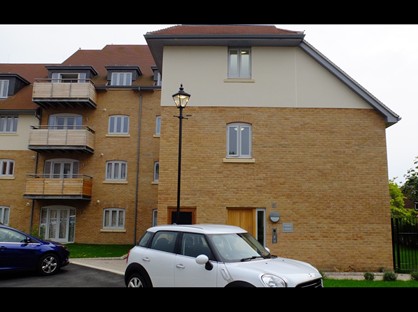 1 Bed Flat, Thomas Court, IG6