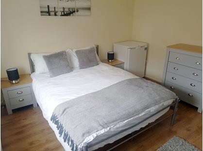 Room in a Shared House, Ruskin Road, NG19