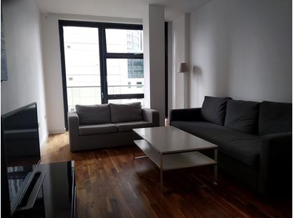 2 Bed Flat, Discovery Dock Apartments West, E14