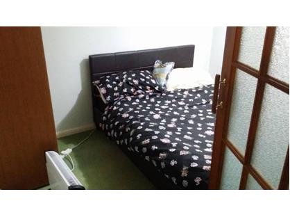 Room in a Shared House, Rose Avenue, SM4