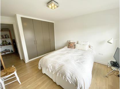 1 Bed Flat, Embassy Lodge, N16