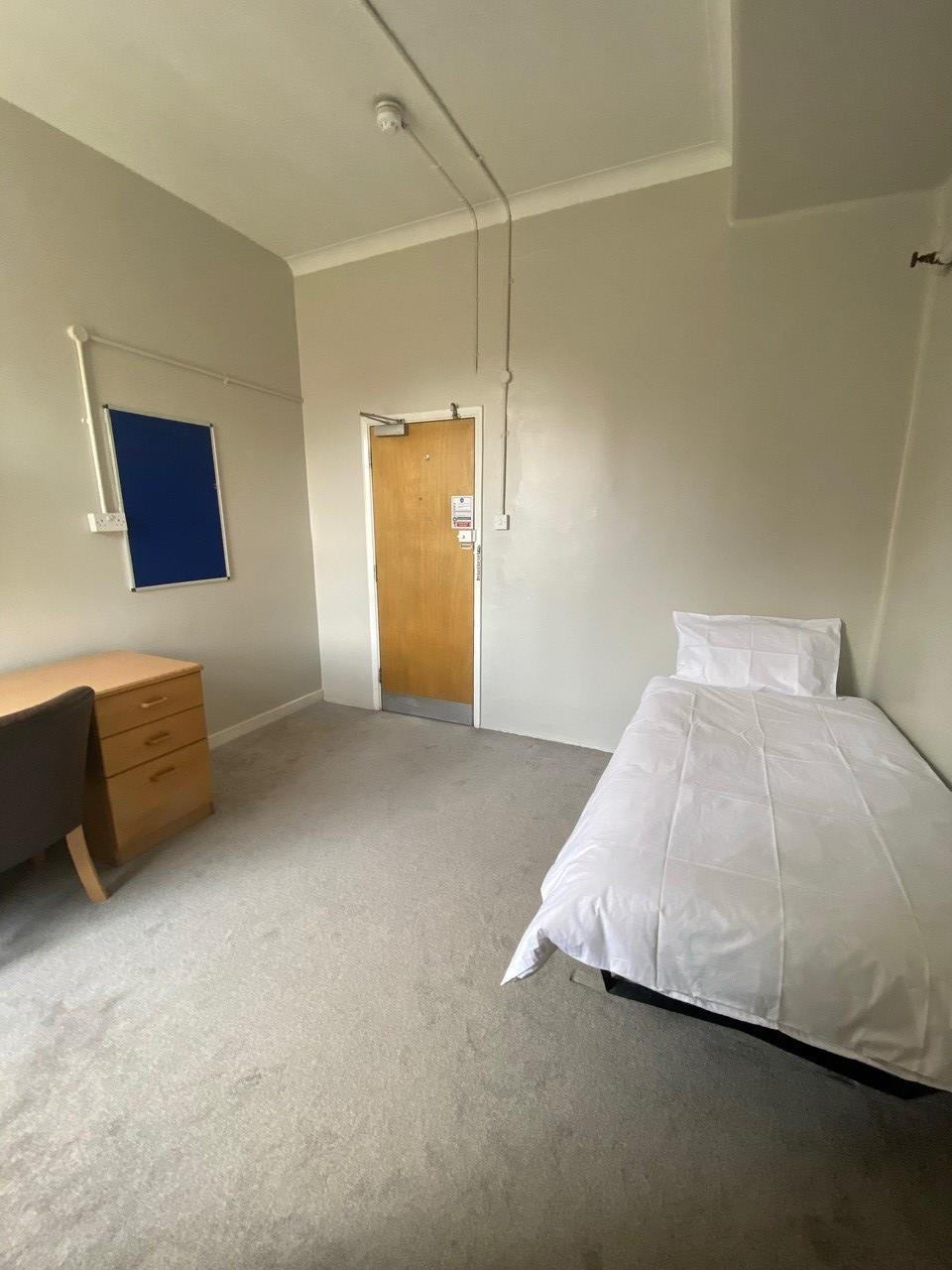 Room in a Shared Flat, Devonshire Street, W1G photo 2