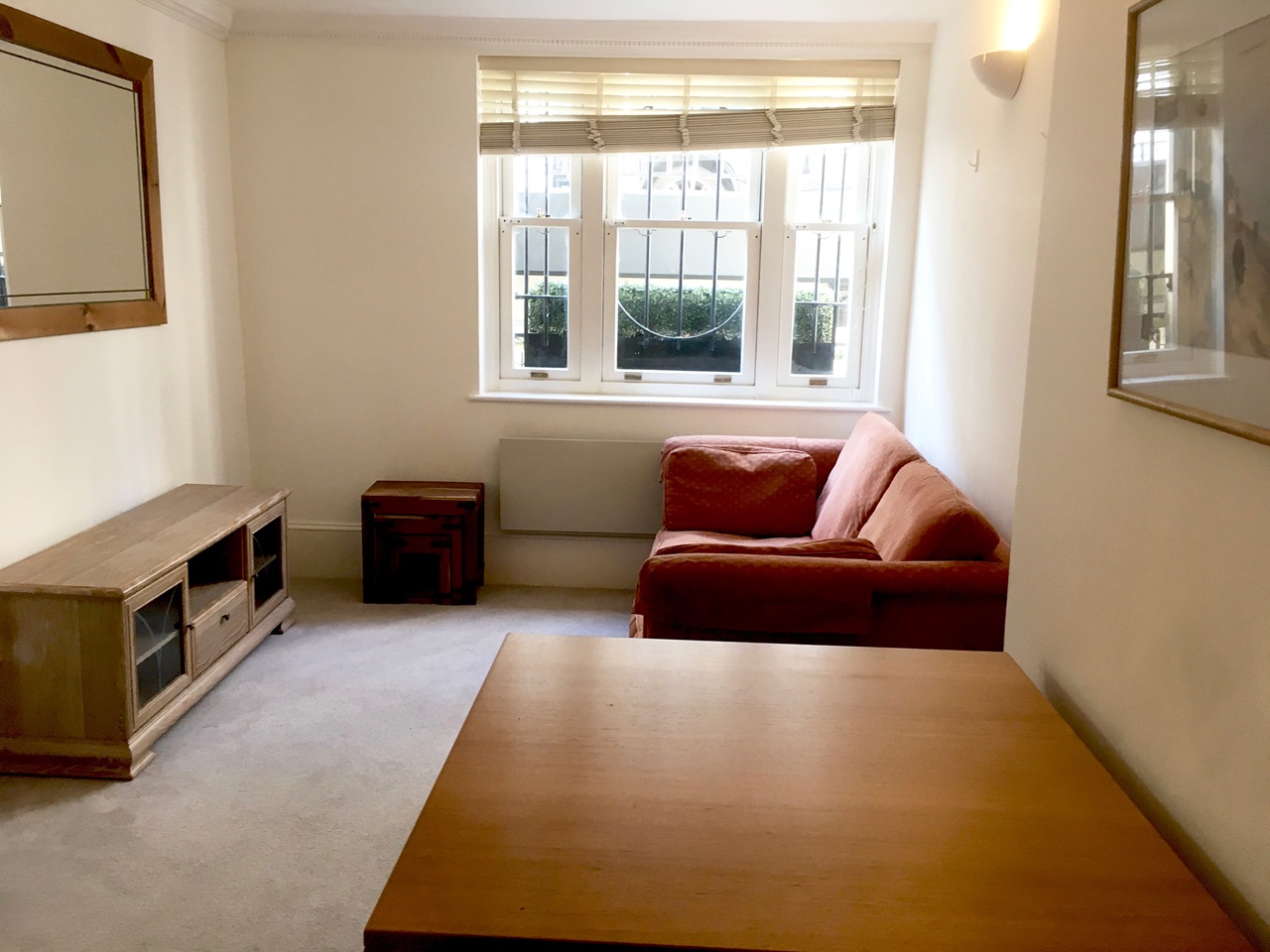 Additional image 2 of 1 Bed Flat, Gloucester Street, SW1V, N1 7GU