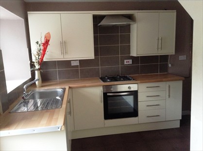 3 Bed Terraced House, Maerdy, CF43