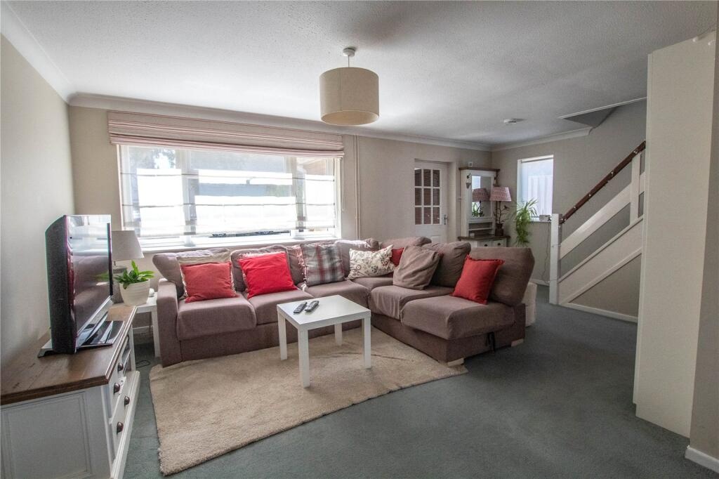 Additional image 6 of 3 Bed Semi-Detached House, Brownlow Road, CB4, N1 7GU