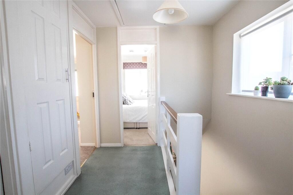 Additional image 18 of 3 Bed Semi-Detached House, Brownlow Road, CB4, N1 7GU