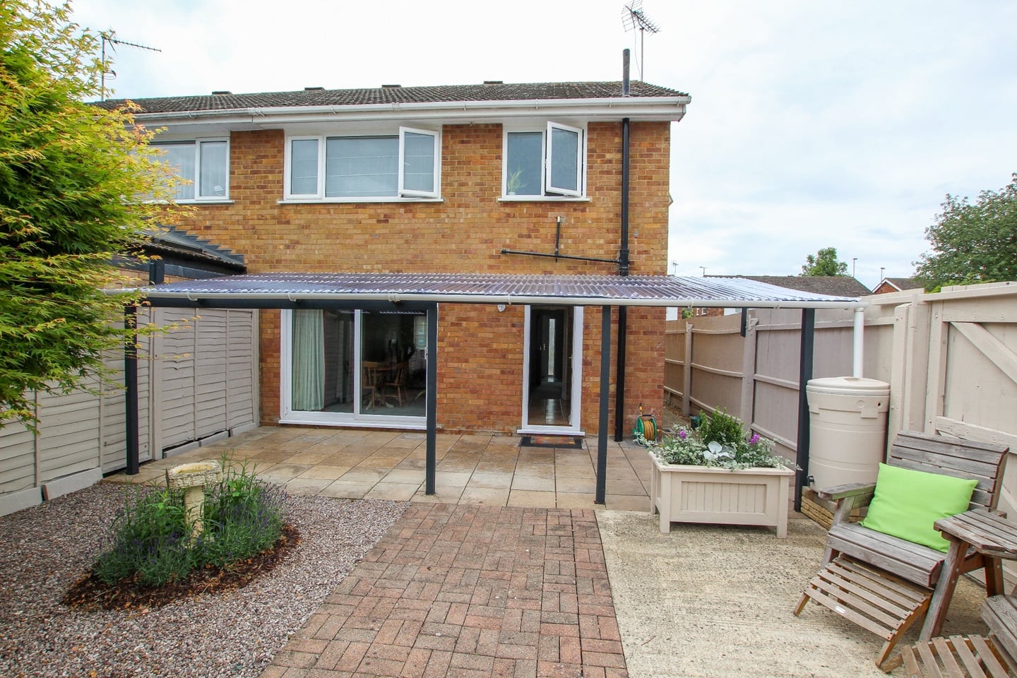 Additional image 14 of 3 Bed Semi-Detached House, Brownlow Road, CB4, N1 7GU