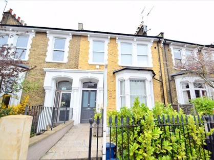 3 Bed Flat, Brooke Road, E5
