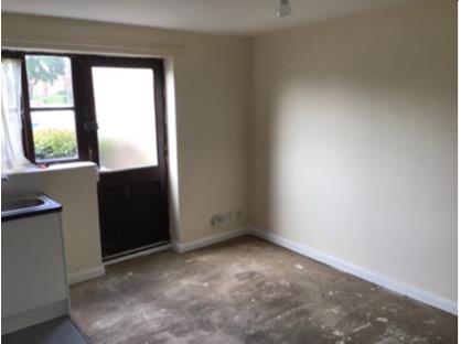 Bedsit, Ashdown Place, NN17