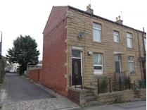 1 Bed Terraced House, Knowles Lane, WF17