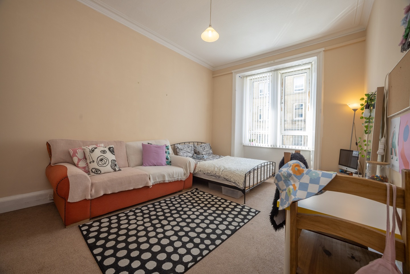 2 Bed Flat, Wardlaw Place, EH11 photo 4