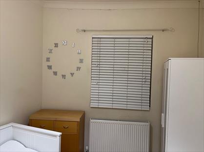 Room in a Shared House, Claude Place11a, CF24