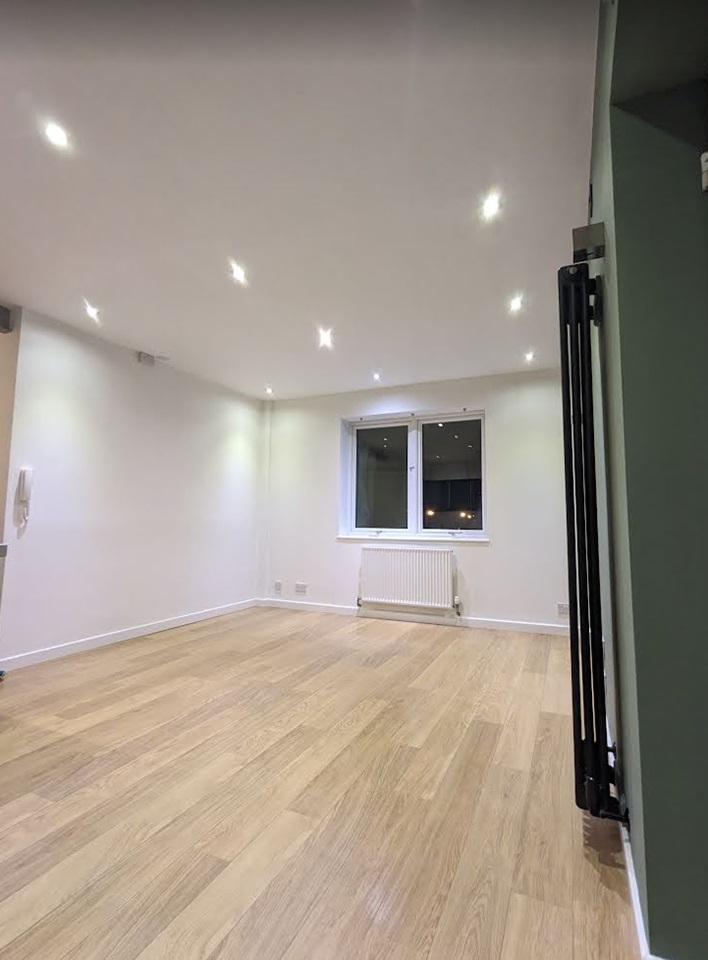 London 1 Bed Flat, Chingford Mount Road, E4 To Rent Now for £1,350.