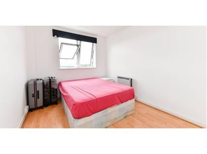 Room in a Shared Flat, Youngs Court, SW11
