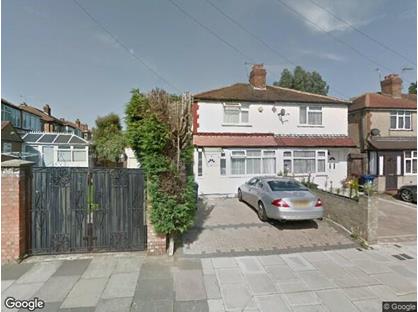 1 Bed Maisonette, Wood End Close, UB5