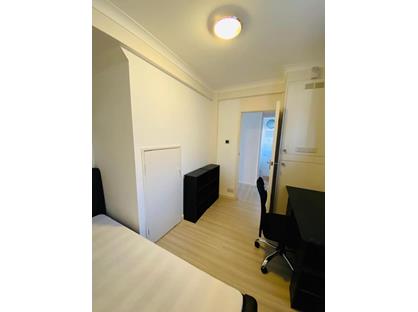 Room in a Shared Flat, Ibsley Gardens, SW15