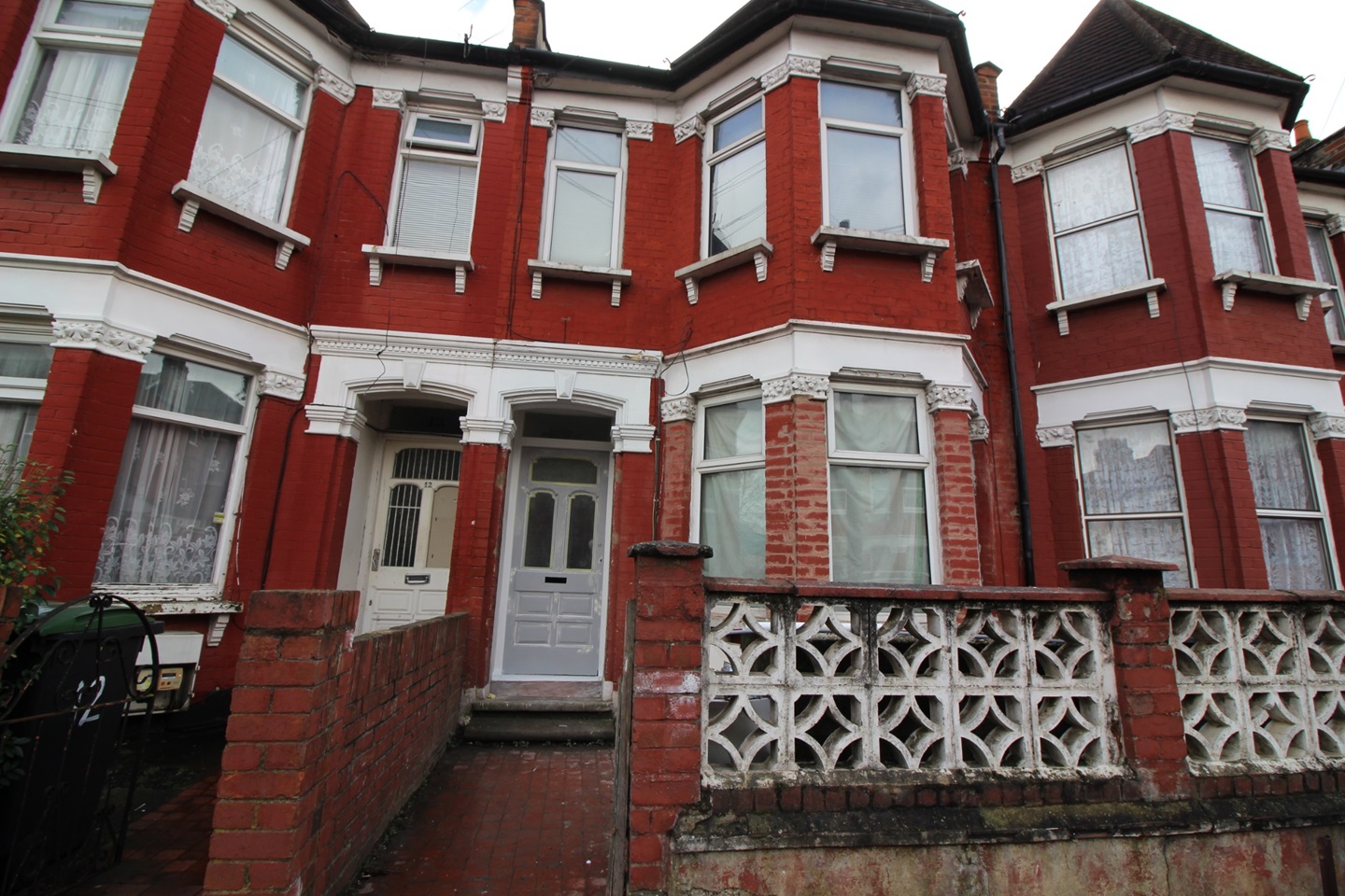 London 2 Bed Flat, Woodside Gardens, N17 To Rent Now for £1,750.00 p/m