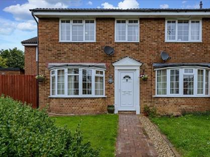 4 Bed Semi-Detached House, Coxwell Close, MK18