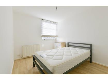 Room in a Shared Flat, Fenwick Place, SW9