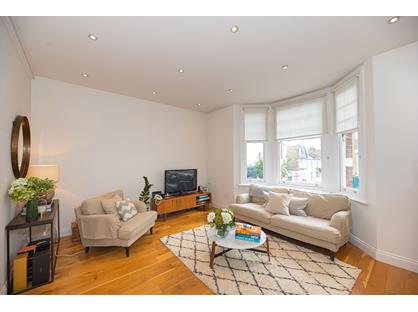 1 Bed Flat, New Kings Road, SW6