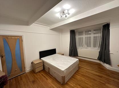 Room in a Shared House, Florida Road, CR7