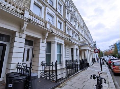 1 Bed Flat, Barons Court Road, W14